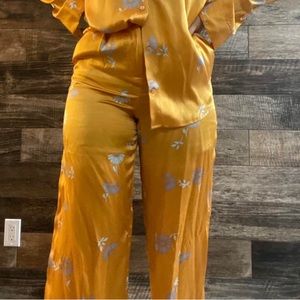 Equipment 100% silk pants